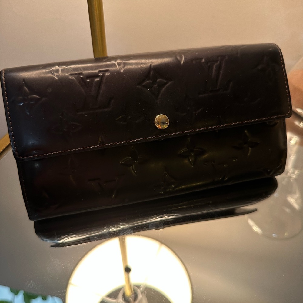AUTHENTIC PURPLE MONOGRAM VERNIS SARAH WALLET